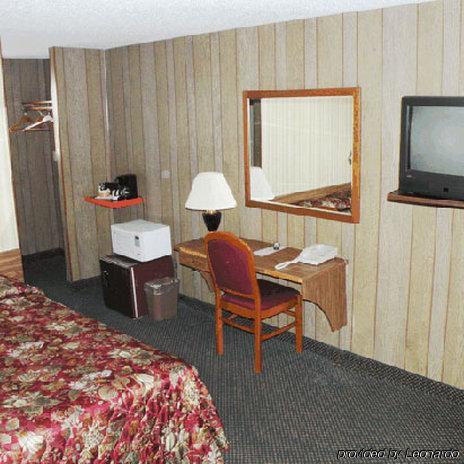Motel Nicholas Omak Exterior photo